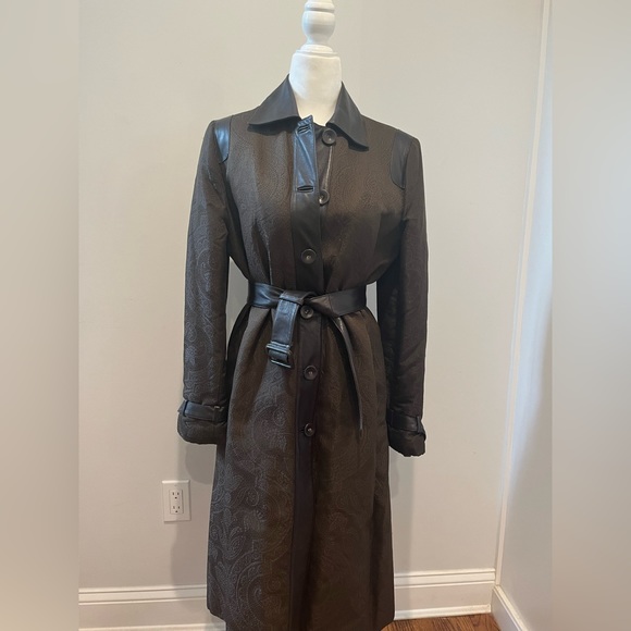 Linda Allard Ellen Tracy Quilty Long Coat w/Leather Trim and belt - Picture 3 of 15